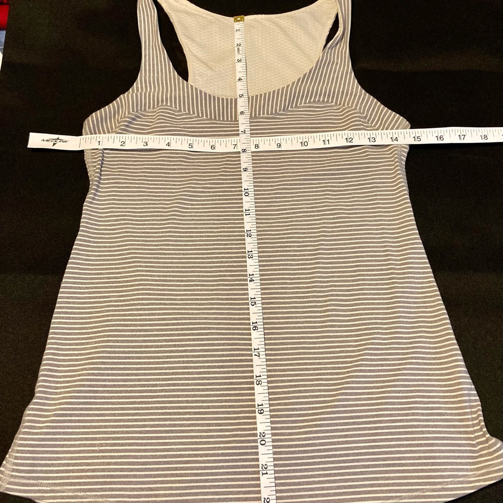 Lululemon Striped Sports Tank Top sz Small - Picture 5 of 6